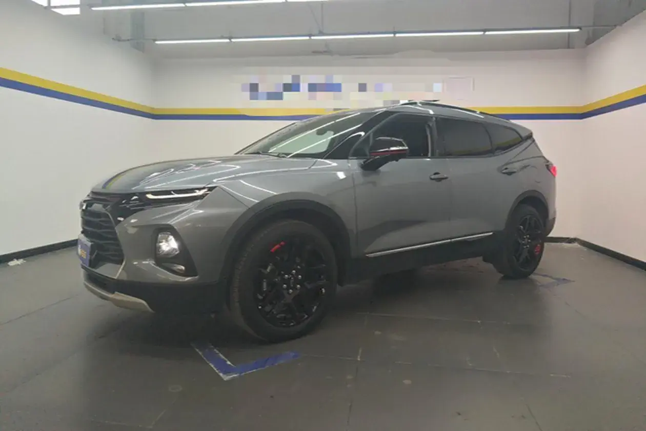 2021 CHEVROLET CAVALIER view 1