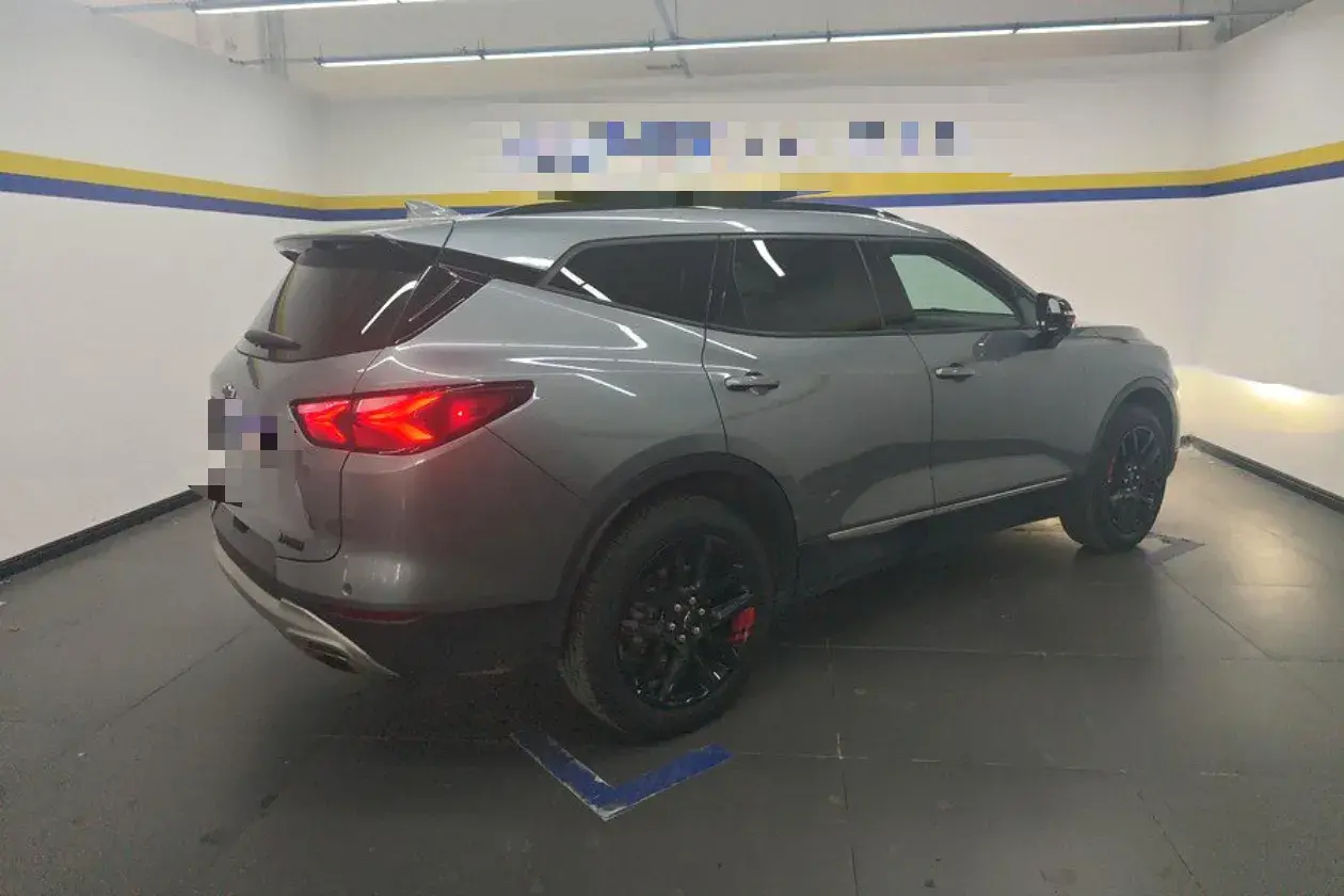 2021 CHEVROLET CAVALIER thumbnail 2