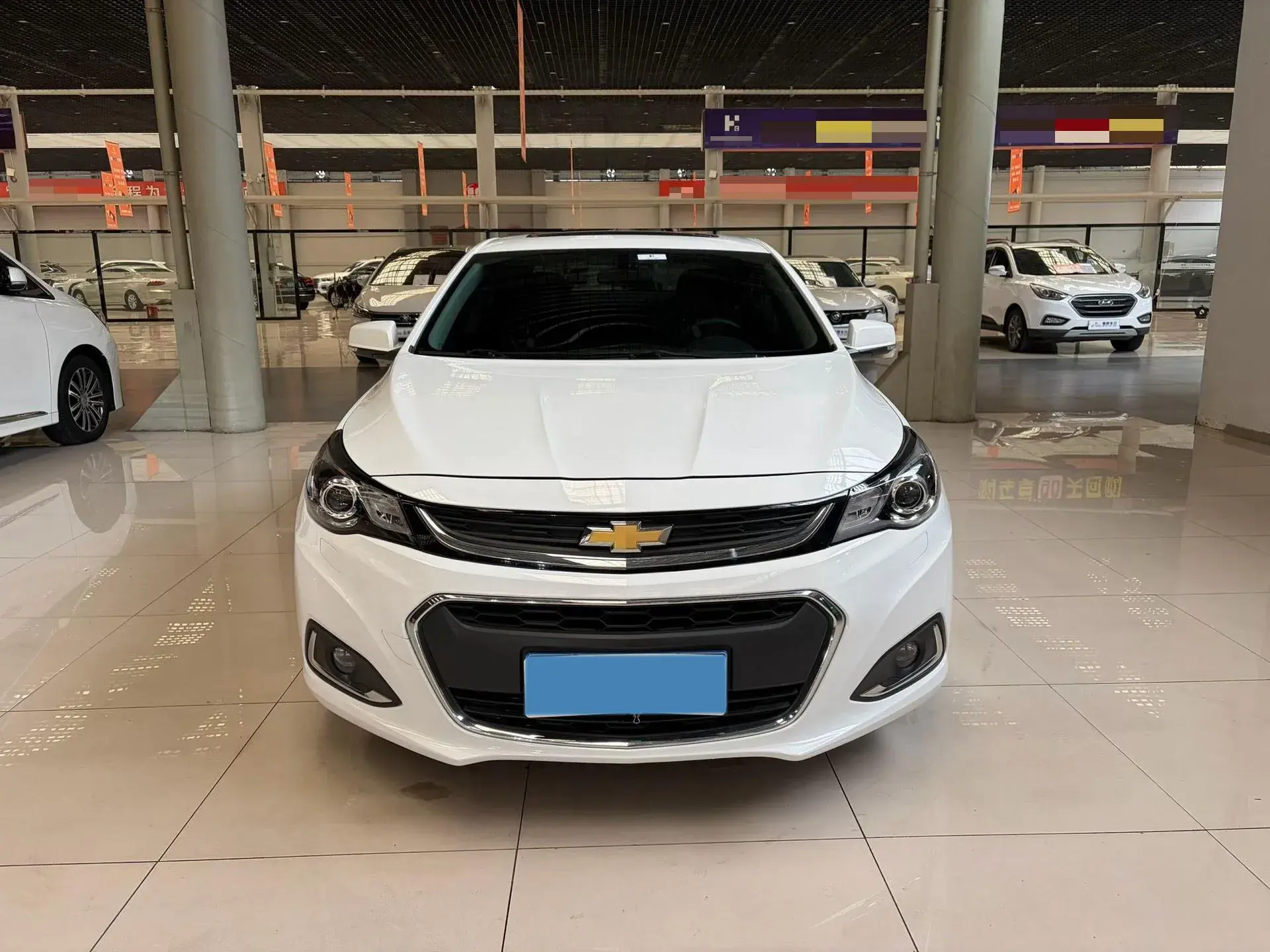 2018 CHEVROLET MALIBU thumbnail 3