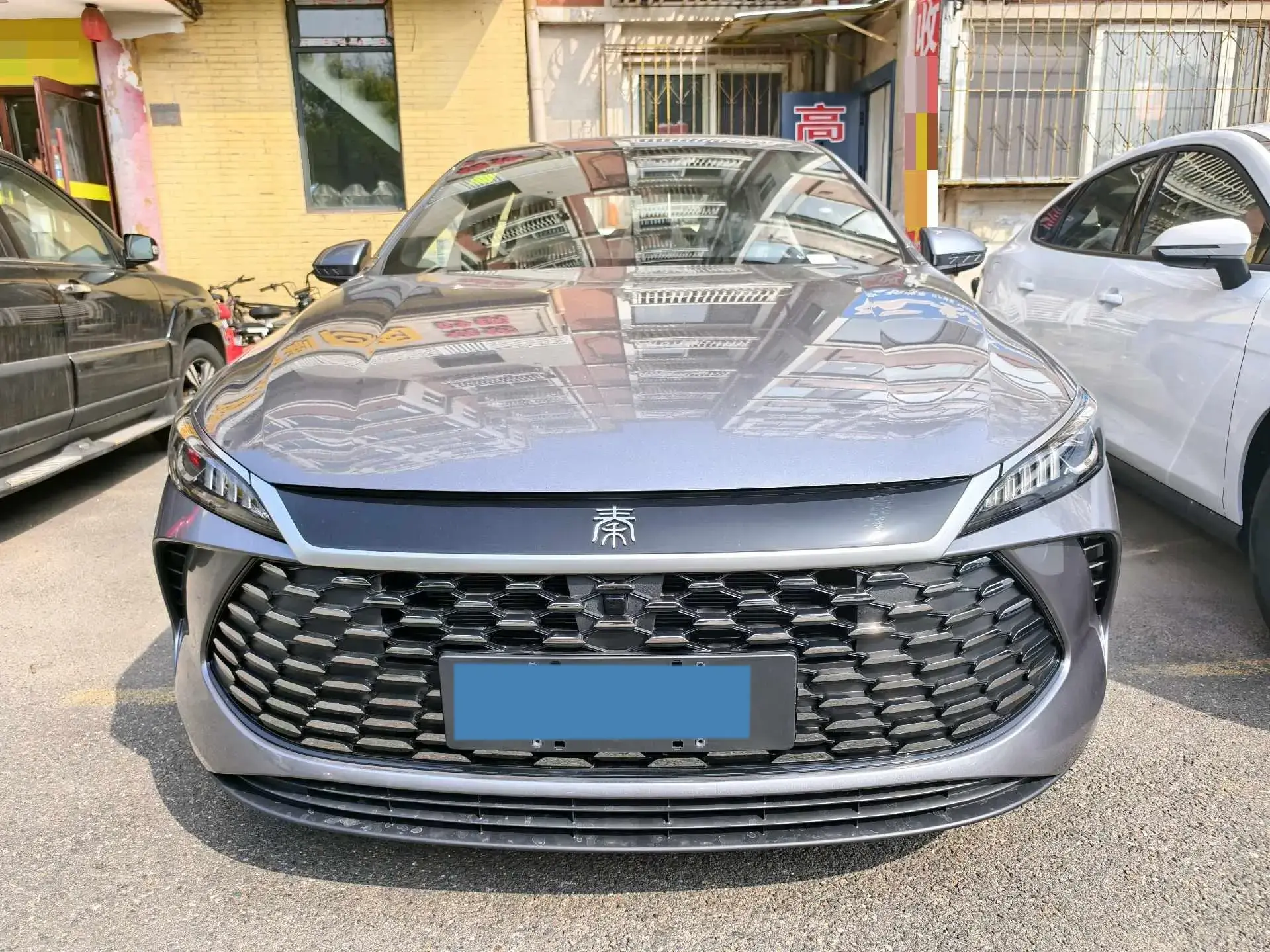 2025 BYD QIN thumbnail 2