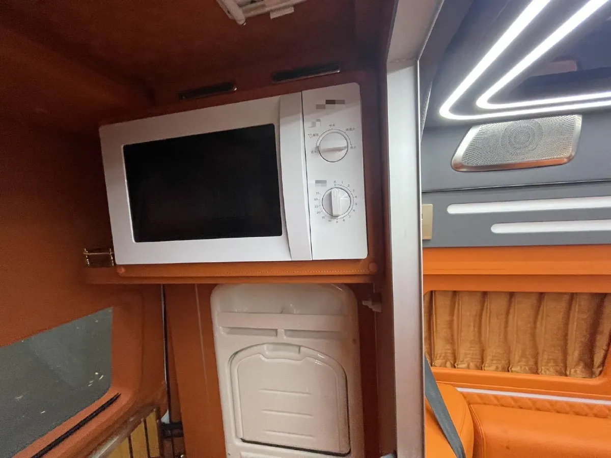 2024 Ford TransitT8 2.3T 174HP L4 8AT,autocango,china used car exporter,china ev exporter,chinese used car exporter,chinese used ev exporter