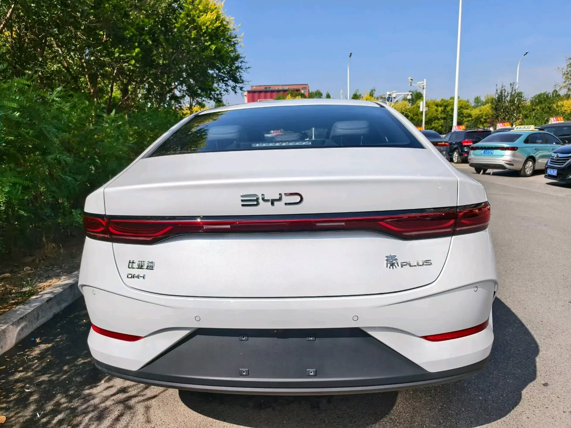 2025 BYD QIN thumbnail 4