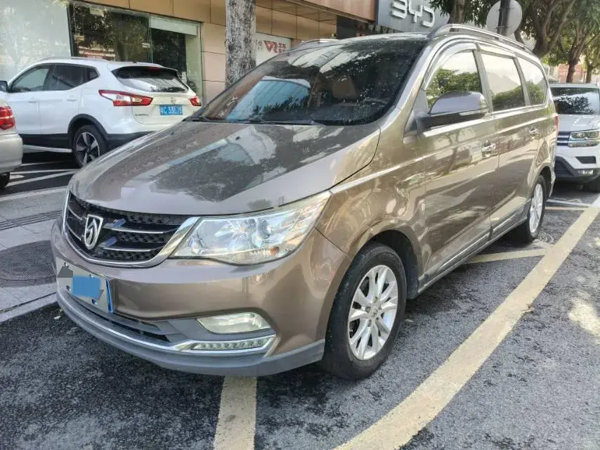 2016 BaoJun 730 1.5L 112HP L4 5MT