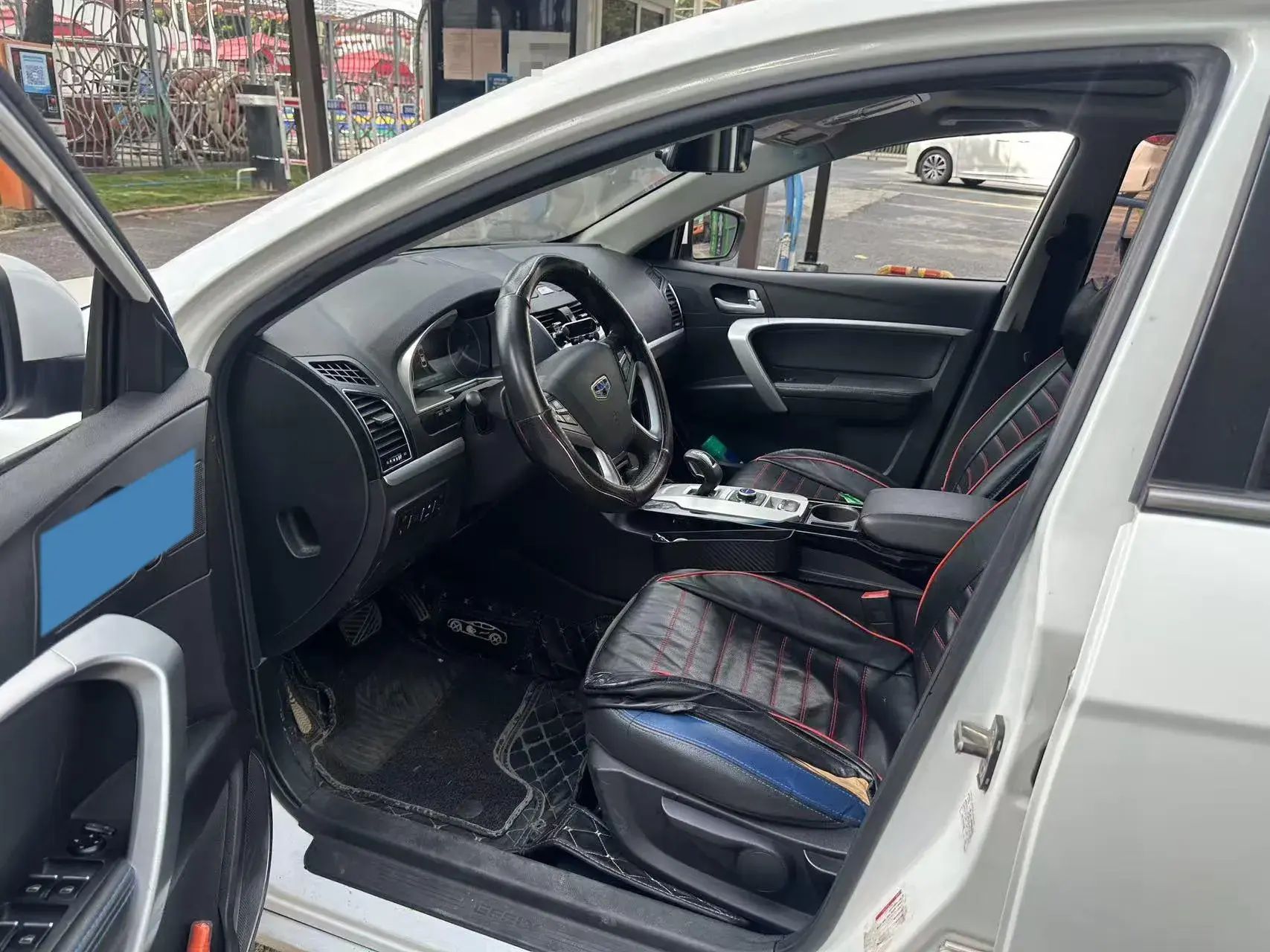 2017 GEELY EMGRAND thumbnail 4