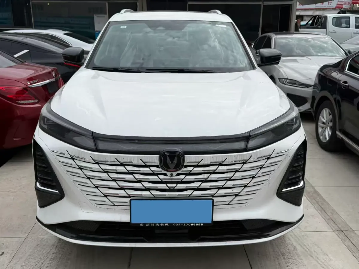 2026 ChangAn CS75 Plus 1.5T 192HP L4 8AT,autocango,china used car exporter,china ev exporter,chinese used car exporter,chinese used ev exporter