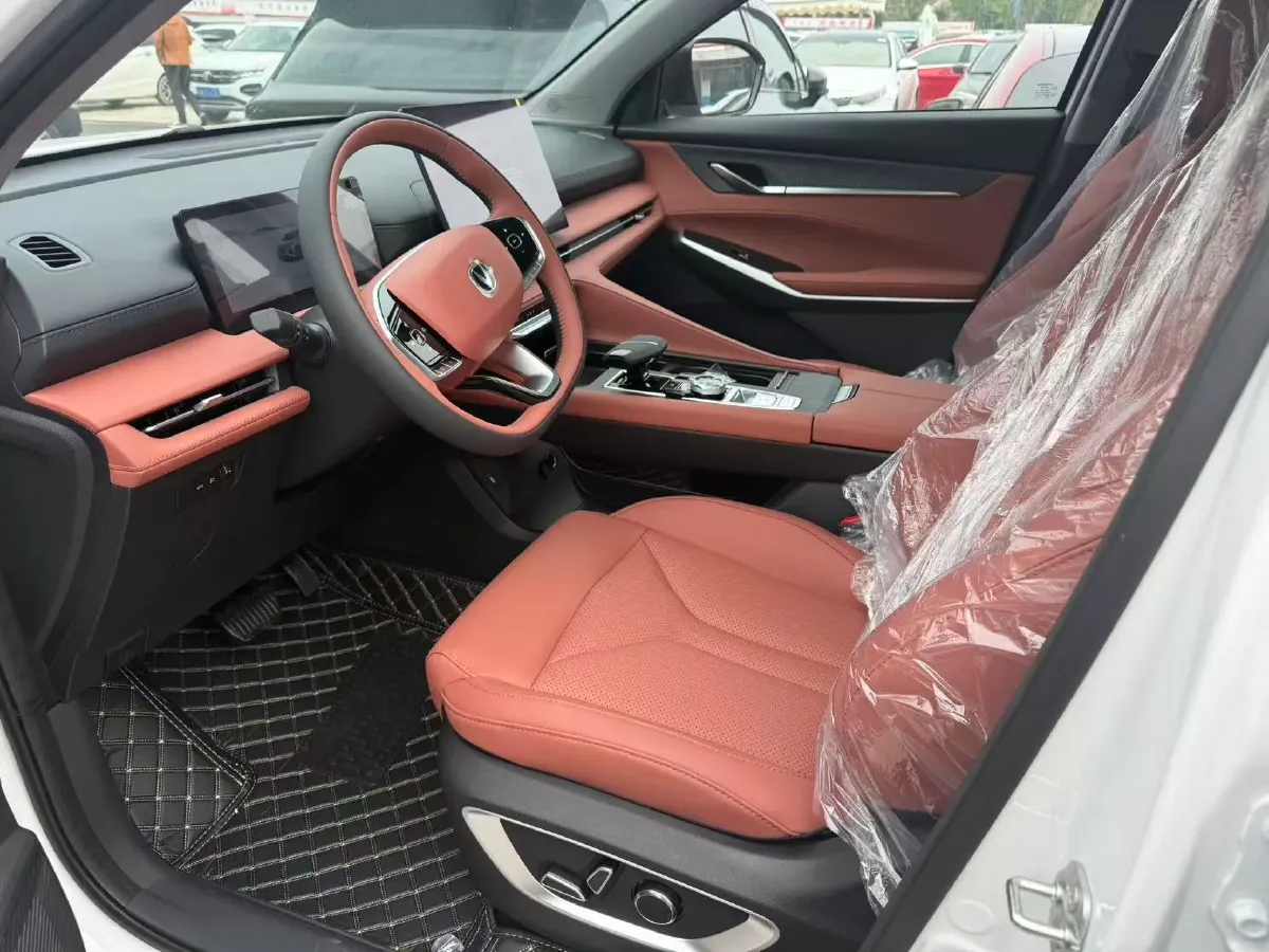 2026 ChangAn CS75 Plus 1.5T 192HP L4 8AT,autocango,china used car exporter,china ev exporter,chinese used car exporter,chinese used ev exporter