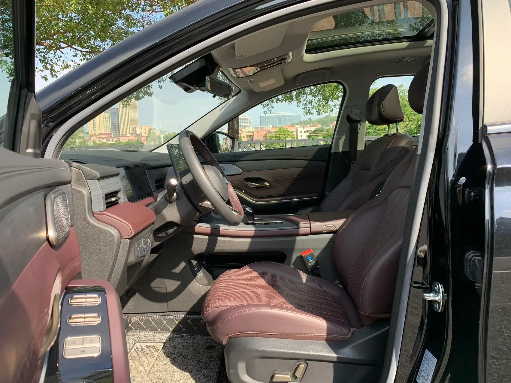 2024 JETOUR X90 thumbnail 4