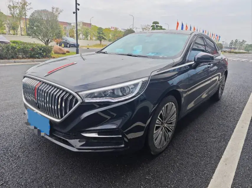 2022 HONGQI H5 view 1