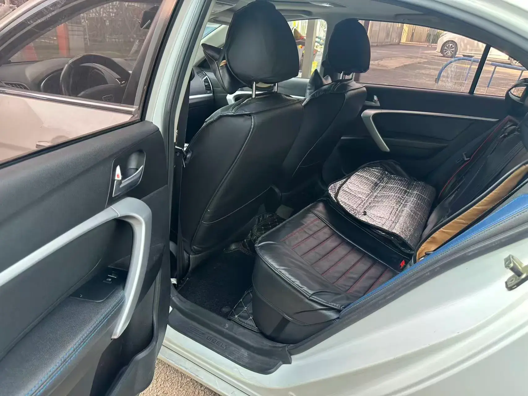 2017 BAOJUN 510 thumbnail 3