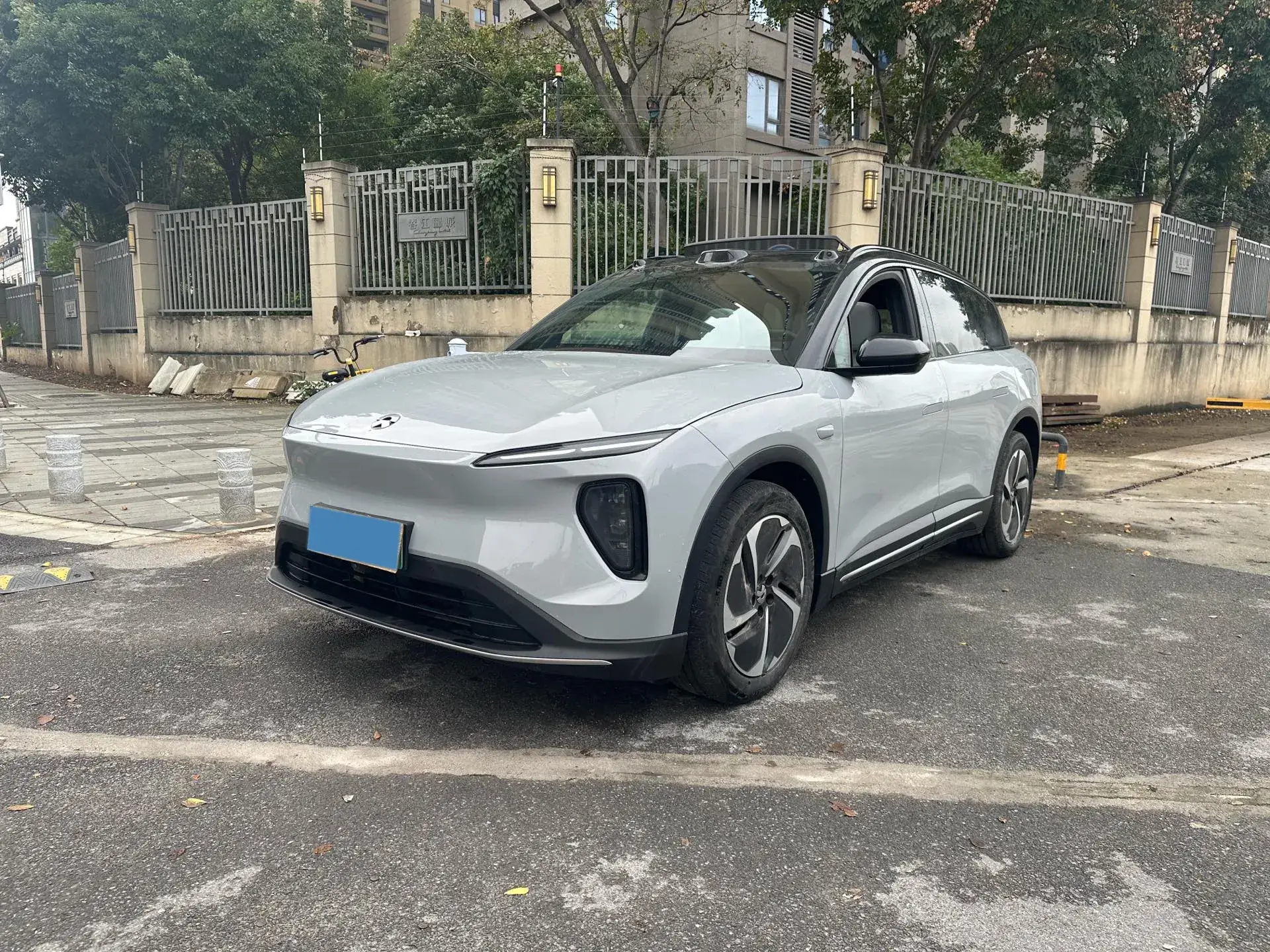 2024 NIO ES6 view 1