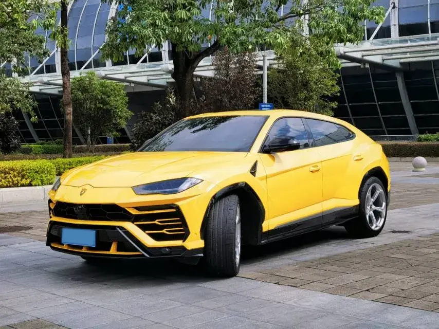 2021 Lamborghini Urus 4.0T 641HP V8 8AT