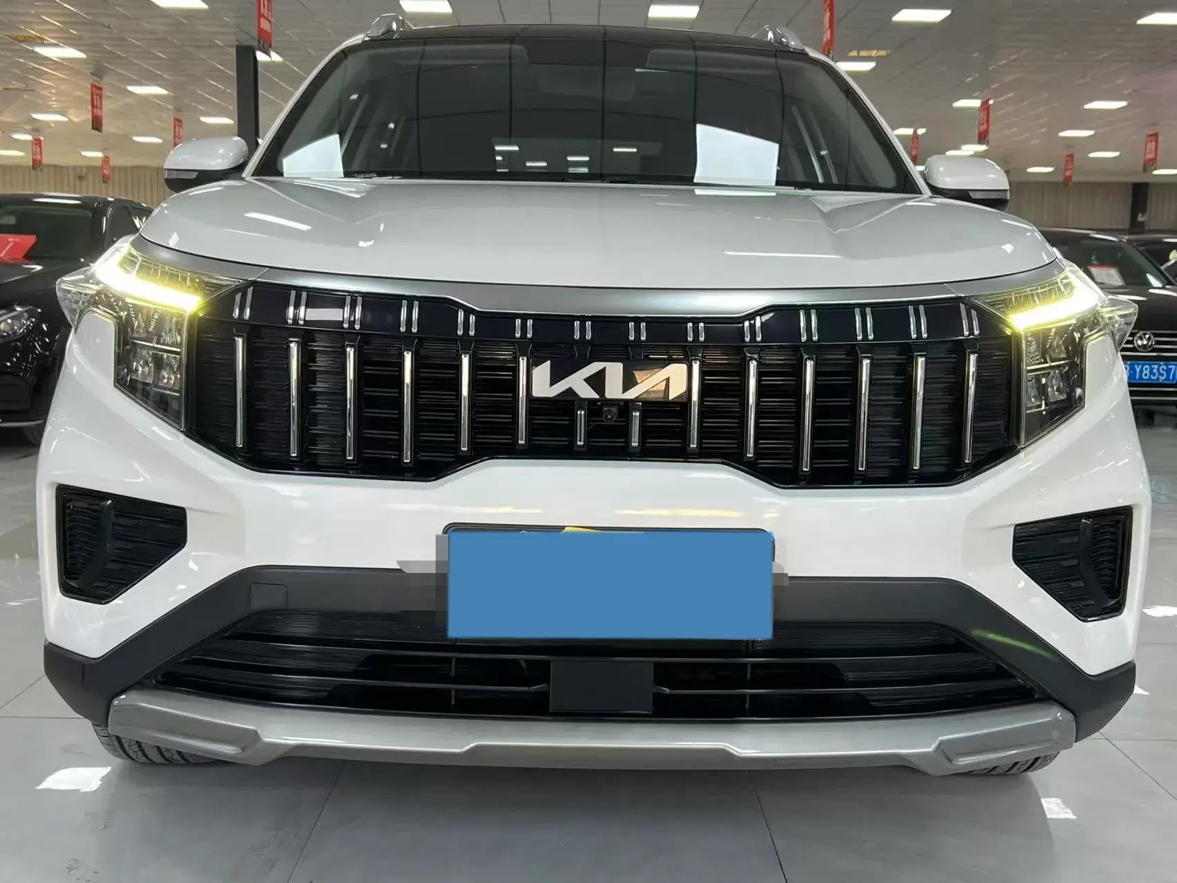 2021 KIA SPORTAGE thumbnail 2