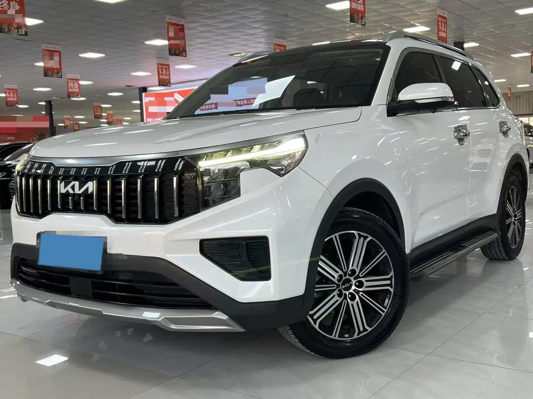 2021 KIA SPORTAGE view 1