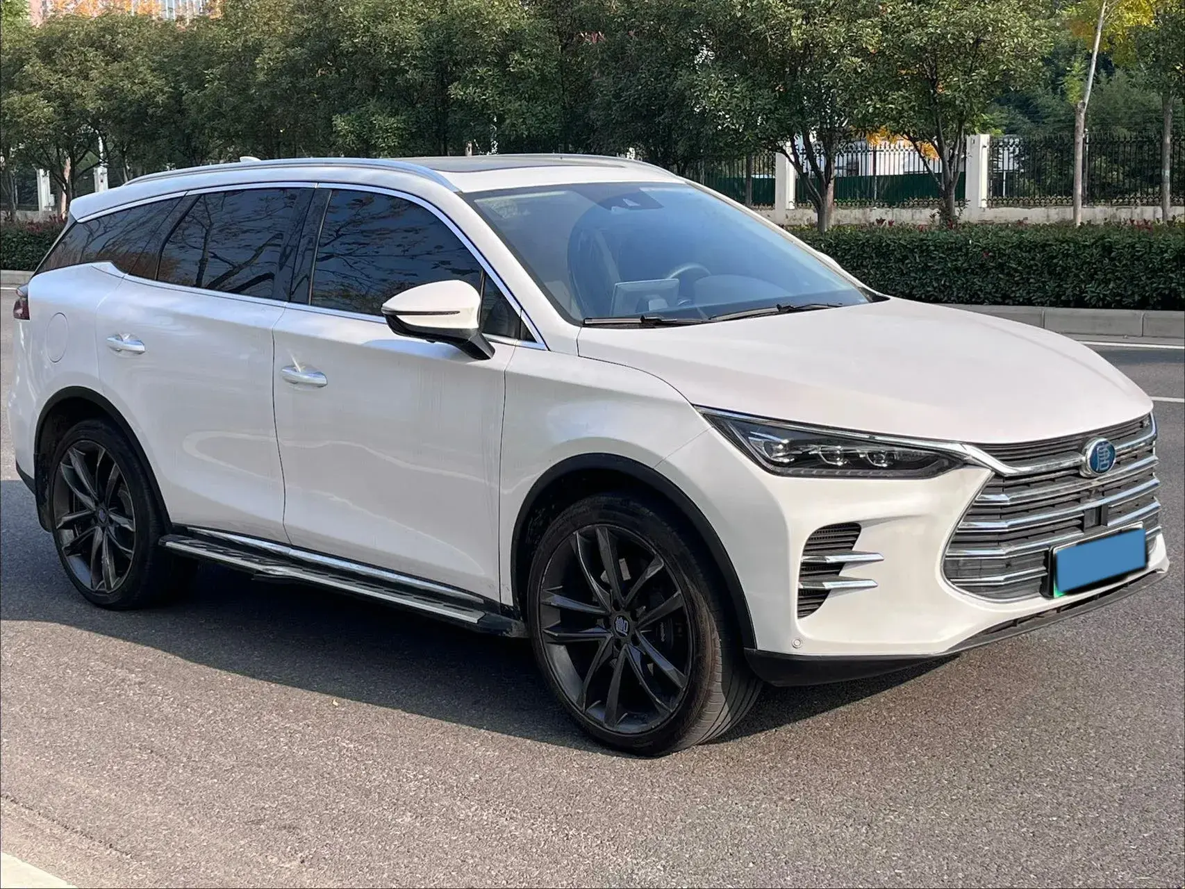 2018 BYD TANG thumbnail 3