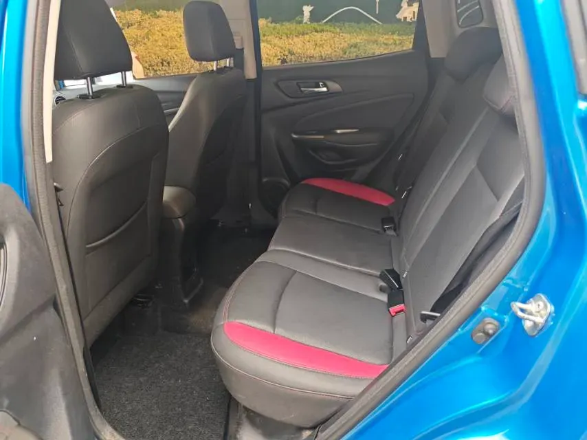 2016 ChangAn CS15 1.5L 107HP L4 5MT,autocango,china used car exporter,china ev exporter,chinese used car exporter,chinese used ev exporter