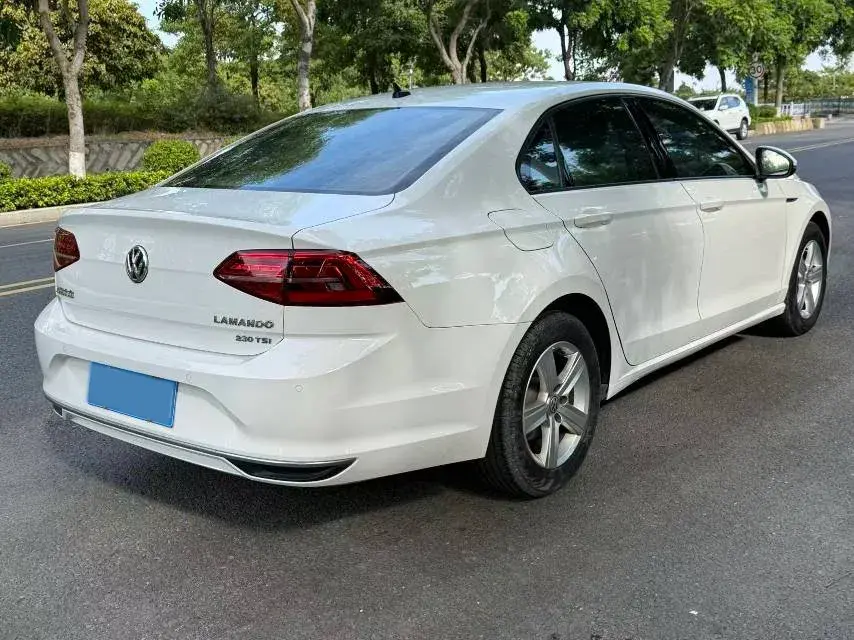 2019 VOLKSWAGEN LAMANDO thumbnail 4