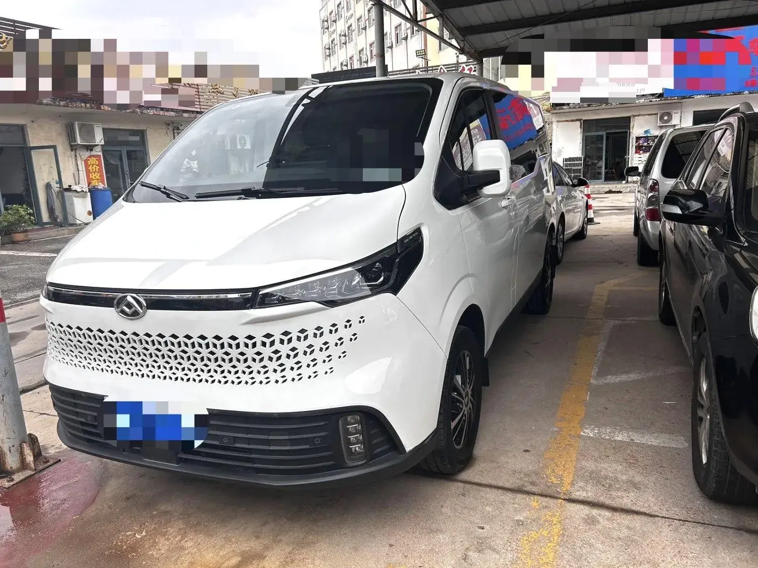 2023 MAXUS XINTU view 1