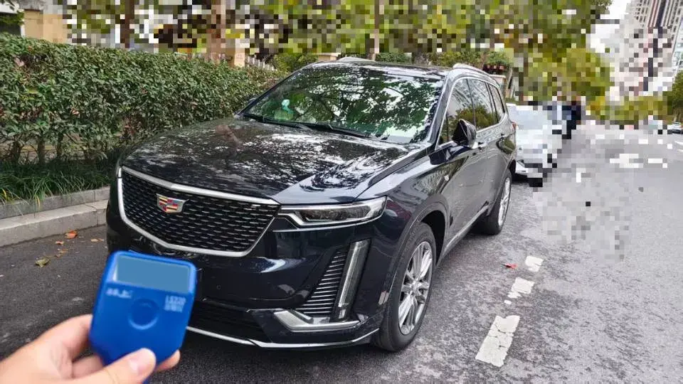 2021 CADILLAC XT6 view 1