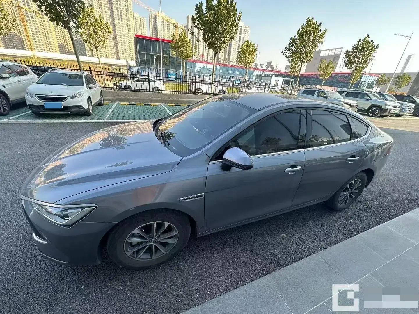 2024 BYD QIN thumbnail 3