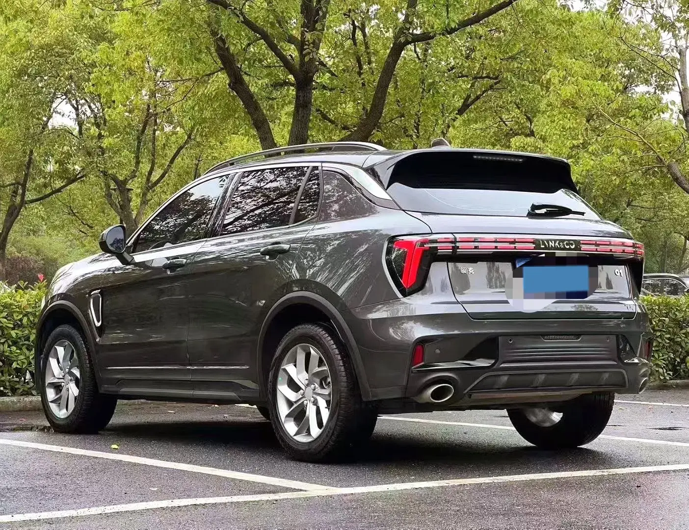 2023 LYNK&CO 01 thumbnail 3