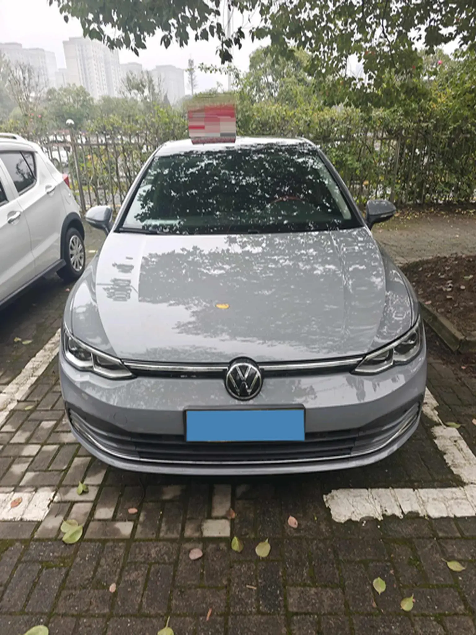 2021 VOLKSWAGEN GOLF thumbnail 2