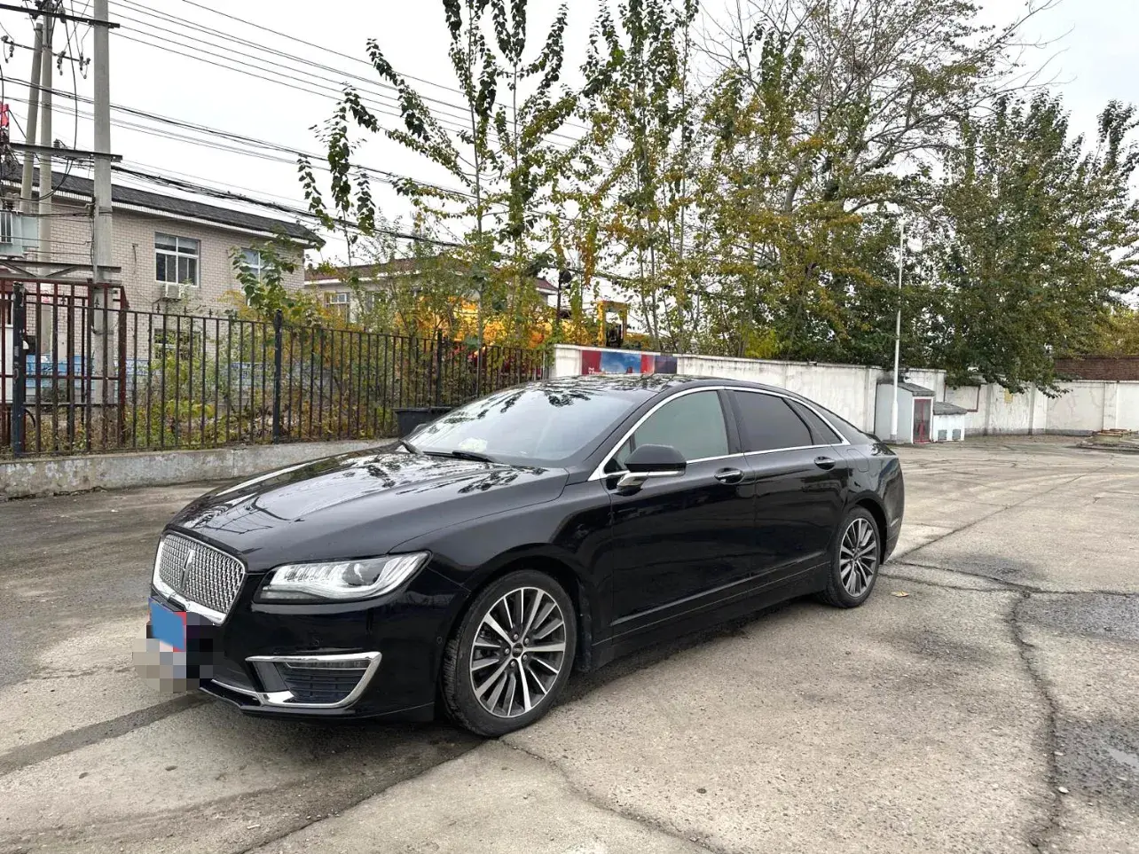 2018 LINCOLN MKZ view 1