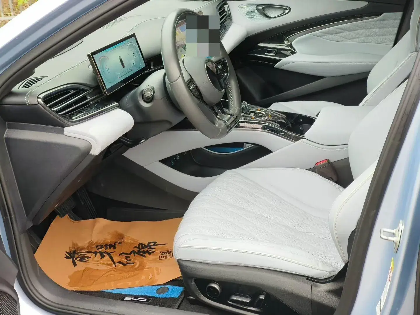 2022 BYD SEAL thumbnail 4