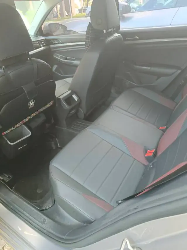 2019 VOLKSWAGEN BORA thumbnail 2