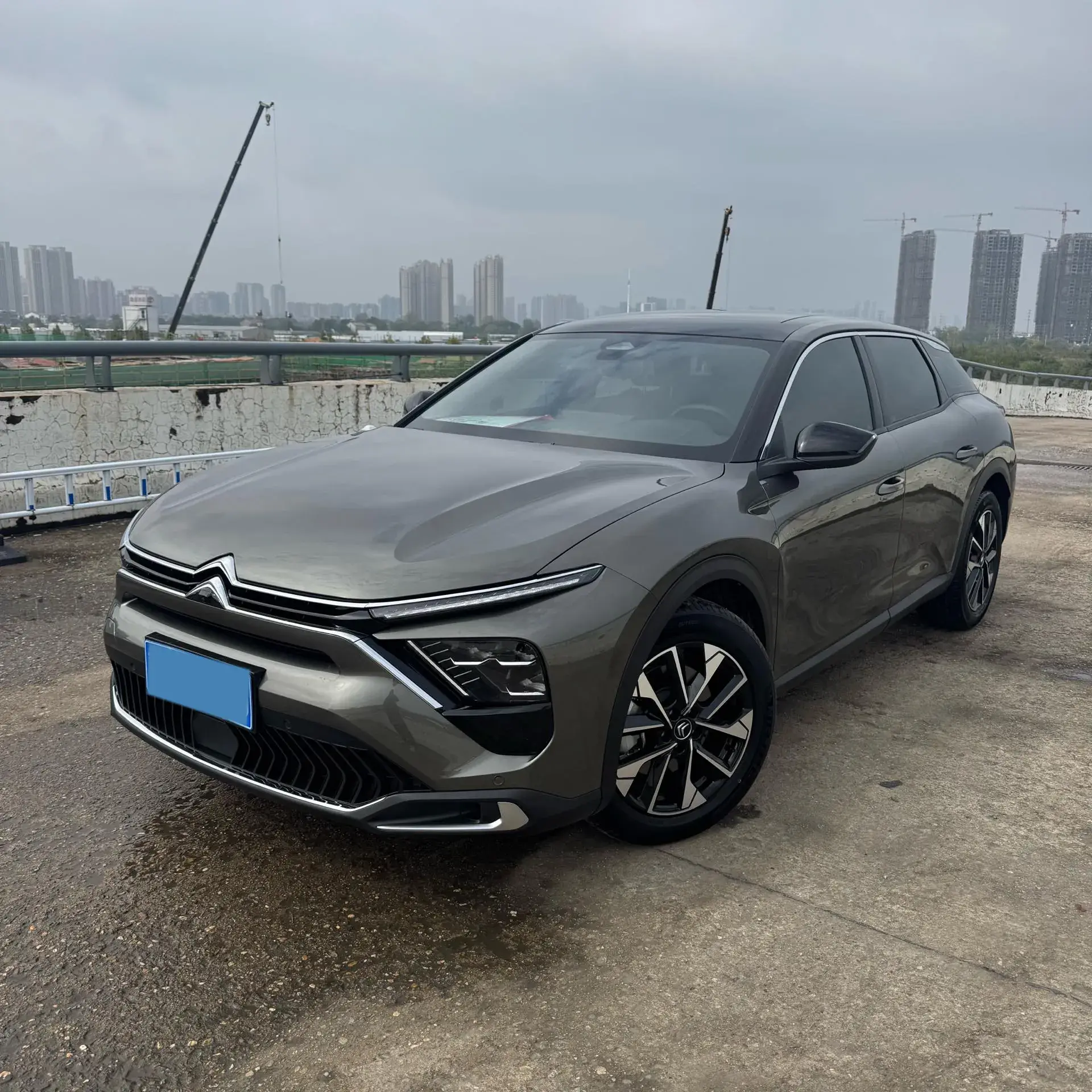 2024 CITROEN C5 view 1