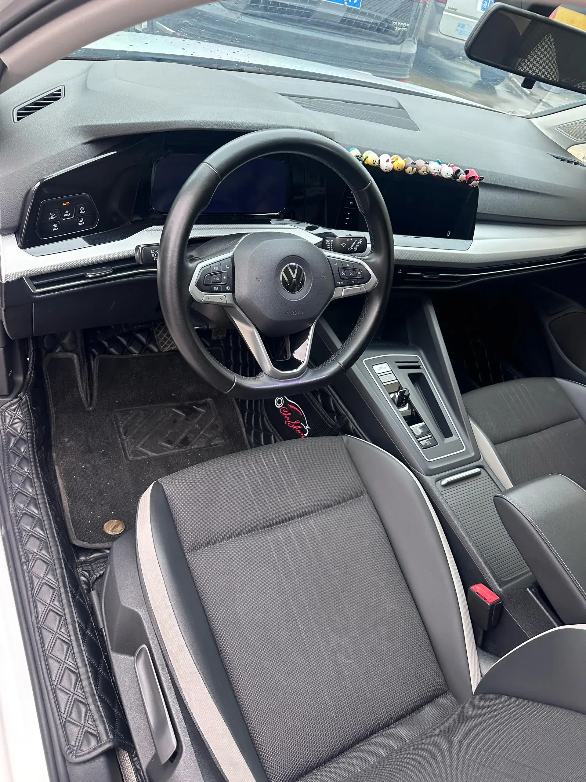 2021 VOLKSWAGEN GOLF thumbnail 2