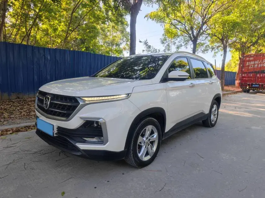 2019 BaoJun 530 1.5T 151HP L4 CVT 2019 BaoJun 530 1.5T 151HP L4 CVT