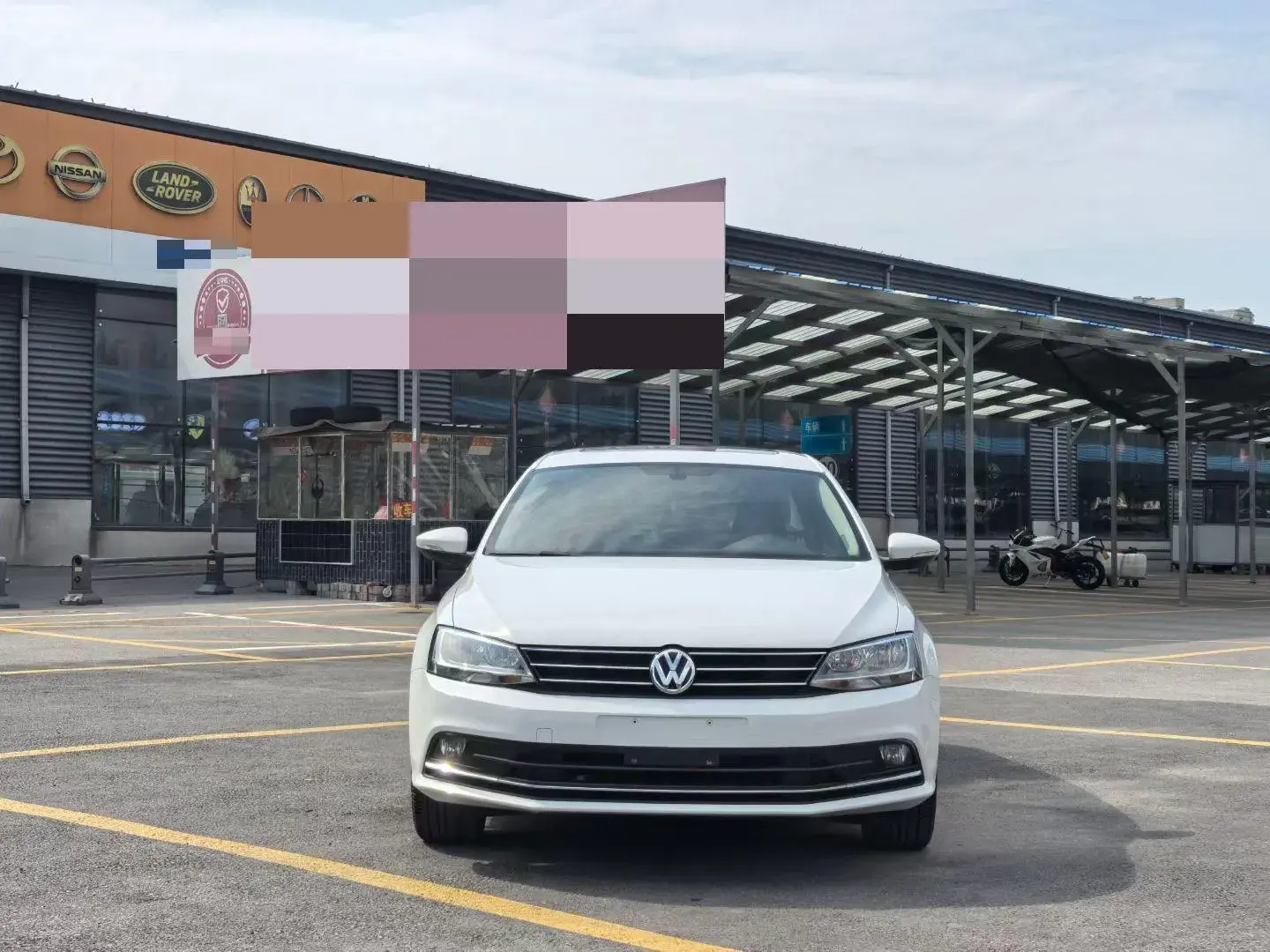 2018 VOLKSWAGEN SAGITAR thumbnail 2