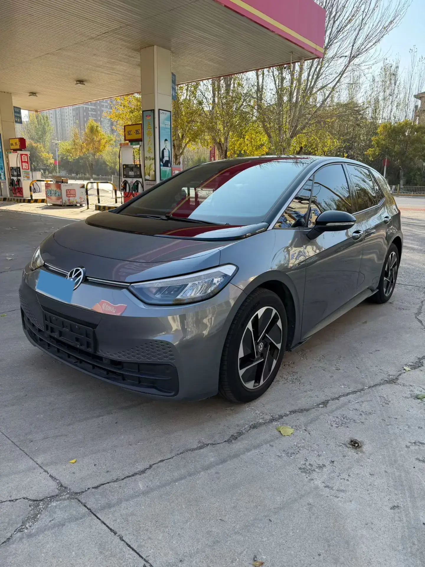 2024 VOLKSWAGEN ID.3 view 1