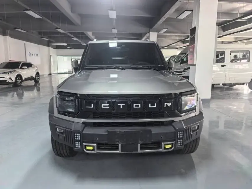 2023 JETOUR TRAVELLER thumbnail 2