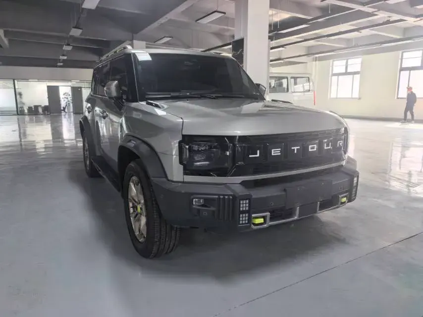 2023 JETOUR TRAVELLER thumbnail 3