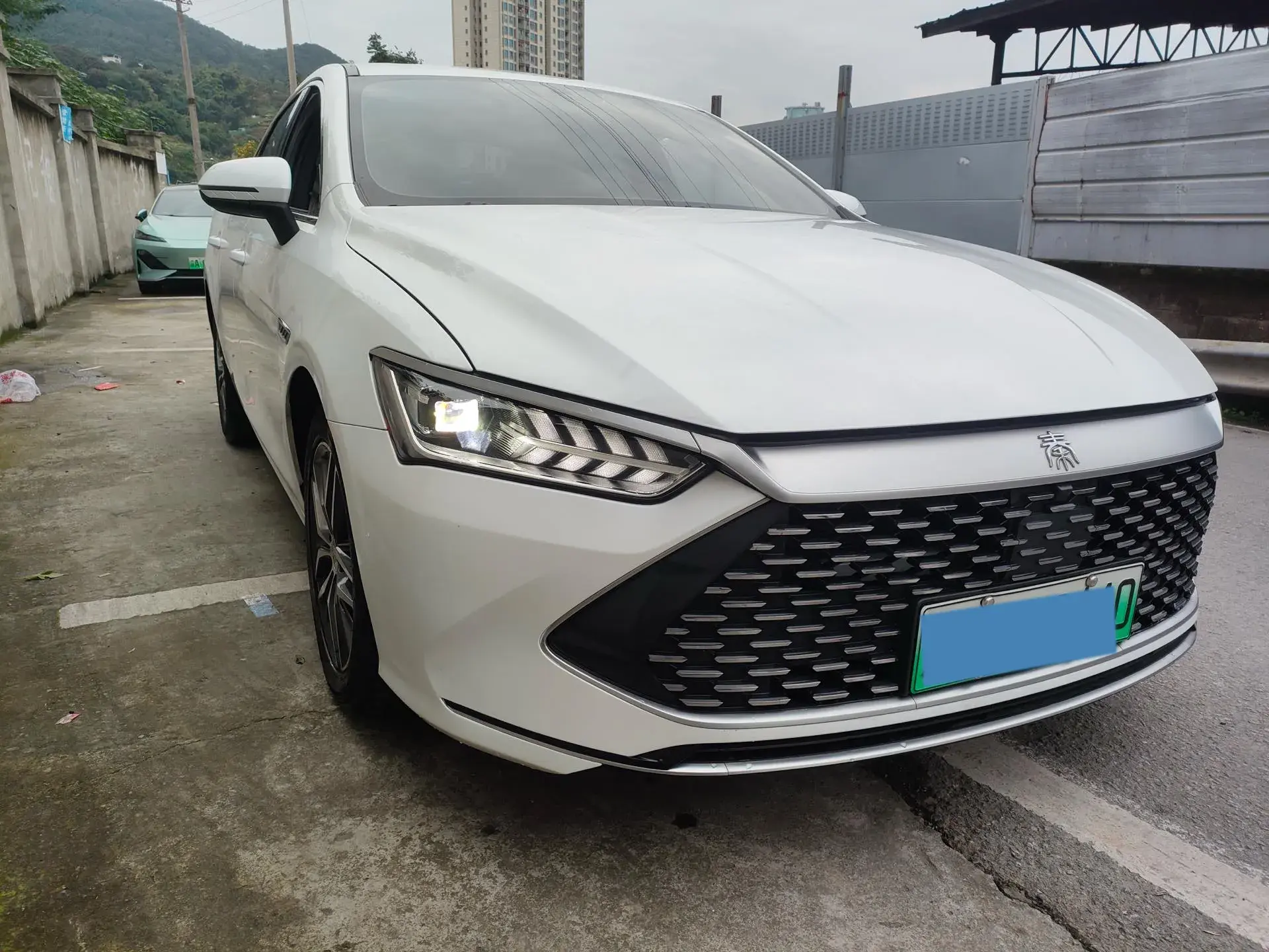 2021 BYD QIN thumbnail 3