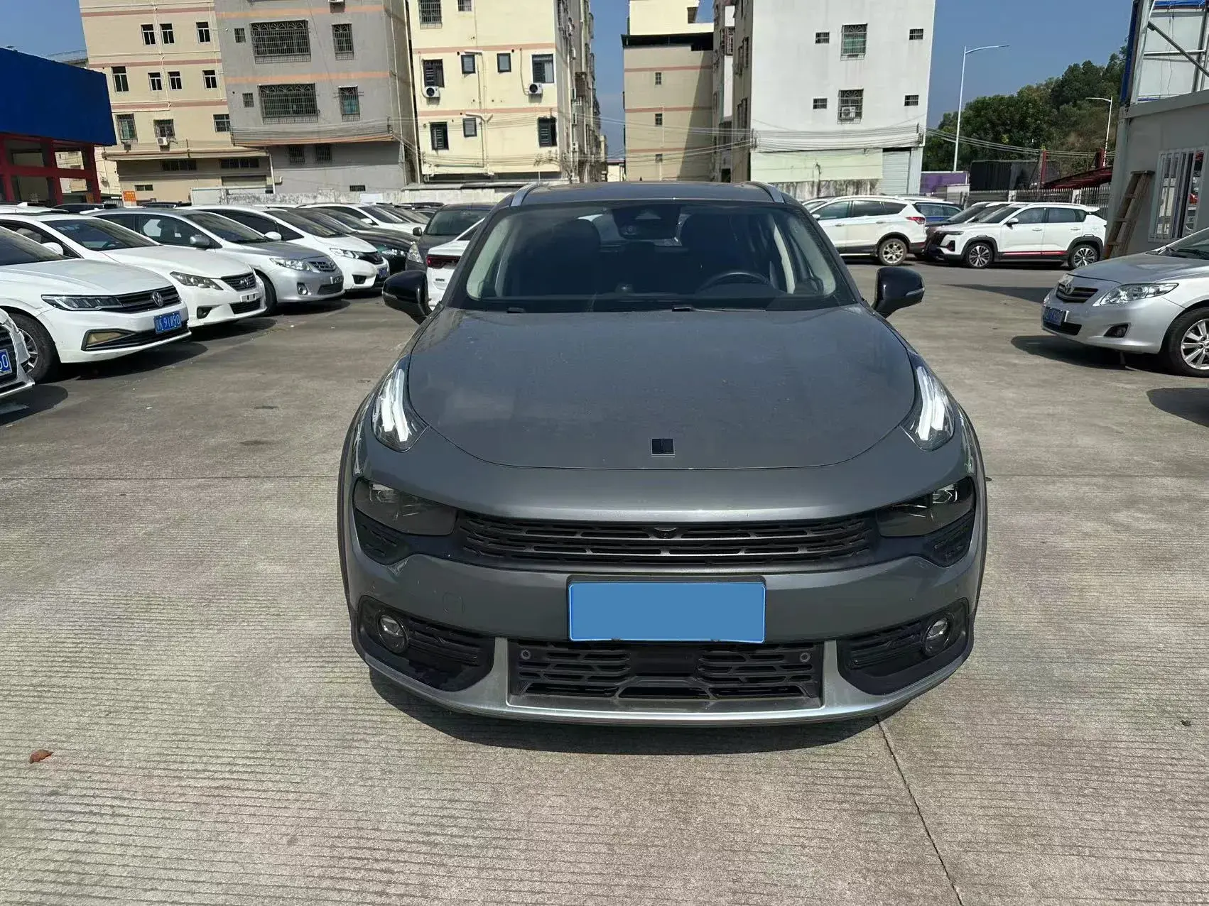 2018 LYNK&CO 02 thumbnail 2