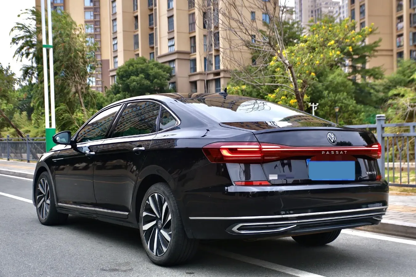 2022 Volkswagen Passat 2.0T 186HP L4 7DCT,autocango,china used car exporter,china ev exporter,chinese used car exporter,chinese used ev exporter