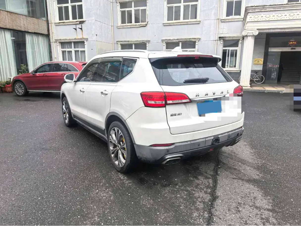 2016 HAVAL H7 thumbnail 4