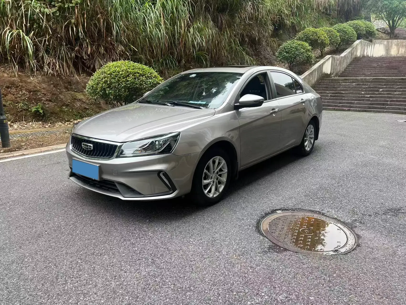2021 GEELY EMGRAND view 1