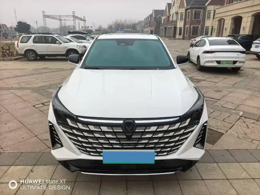 2024 ChangAn UNI-Z 1.5L 98HP L4 E-CVT PHEV 18.4KWH,autocango,china used car exporter,china ev exporter,chinese used car exporter,chinese used ev exporter