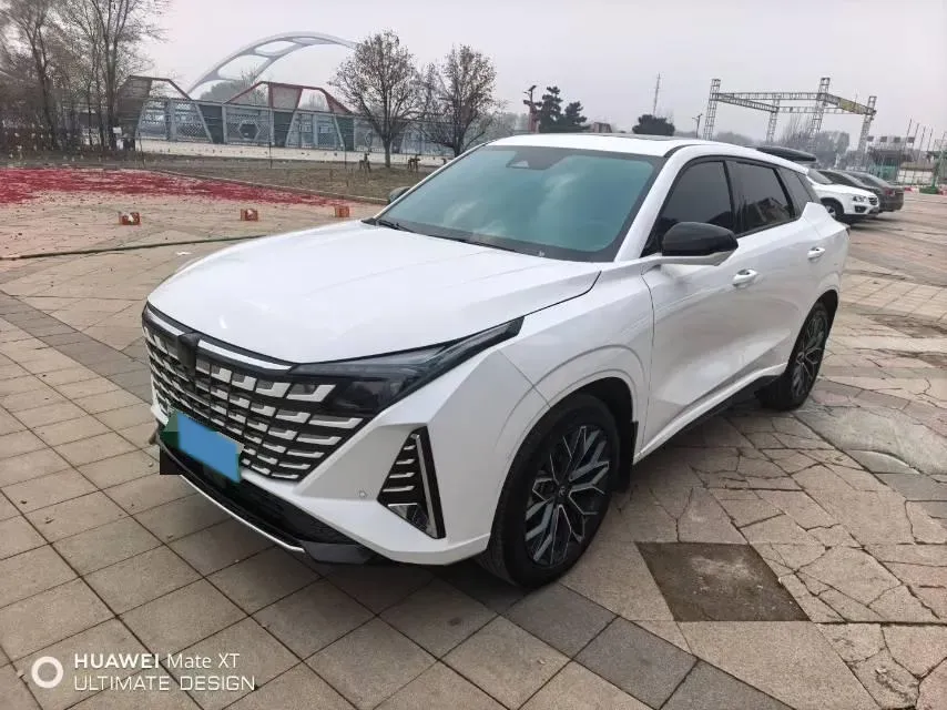 2024 ChangAn UNI-Z 1.5L 98HP L4 E-CVT PHEV 18.4KWH,autocango,china used car exporter,china ev exporter,chinese used car exporter,chinese used ev exporter