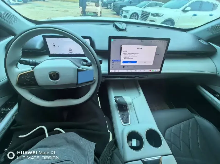 2024 ChangAn UNI-Z 1.5L 98HP L4 E-CVT PHEV 18.4KWH,autocango,china used car exporter,china ev exporter,chinese used car exporter,chinese used ev exporter