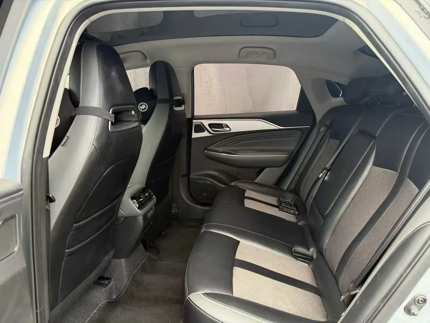 2023 AION S thumbnail 3