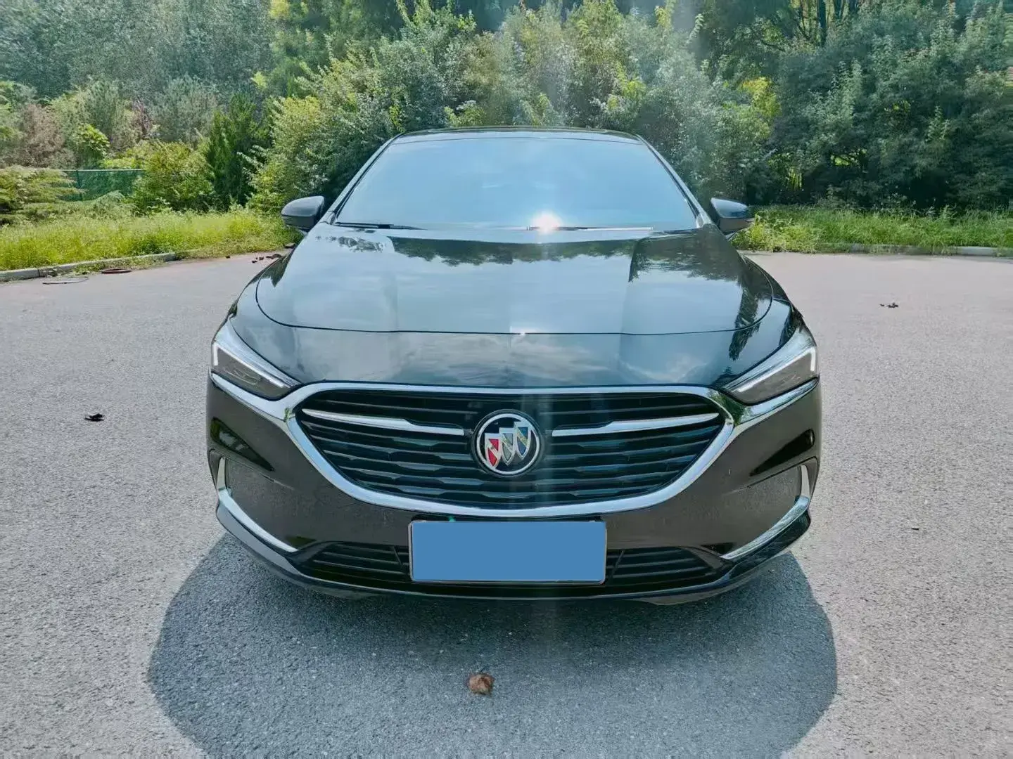 2022 BUICK LARCOSSE thumbnail 3