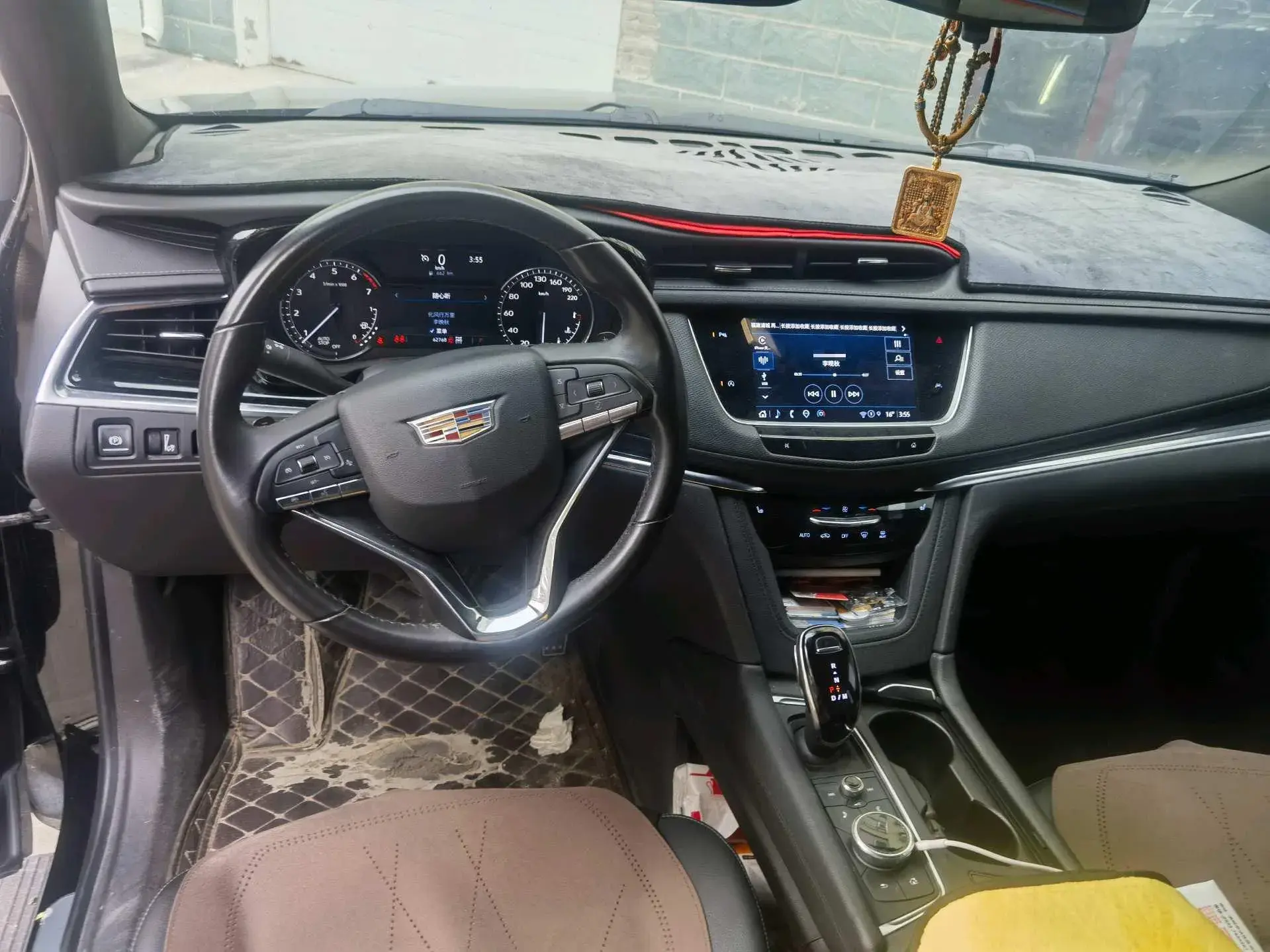 2022 CADILLAC XT6 thumbnail 3