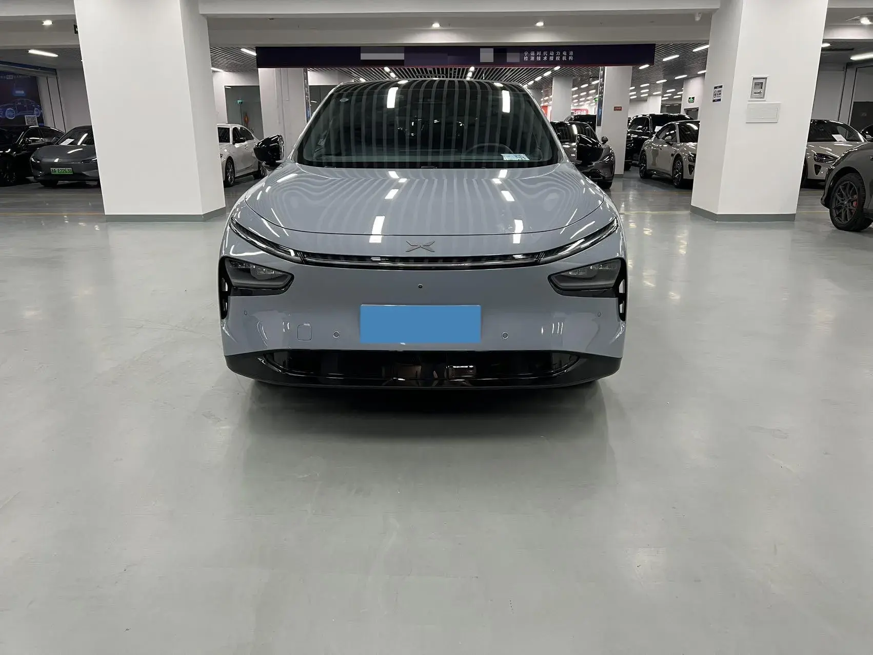 2025 XPENG G7 thumbnail 2