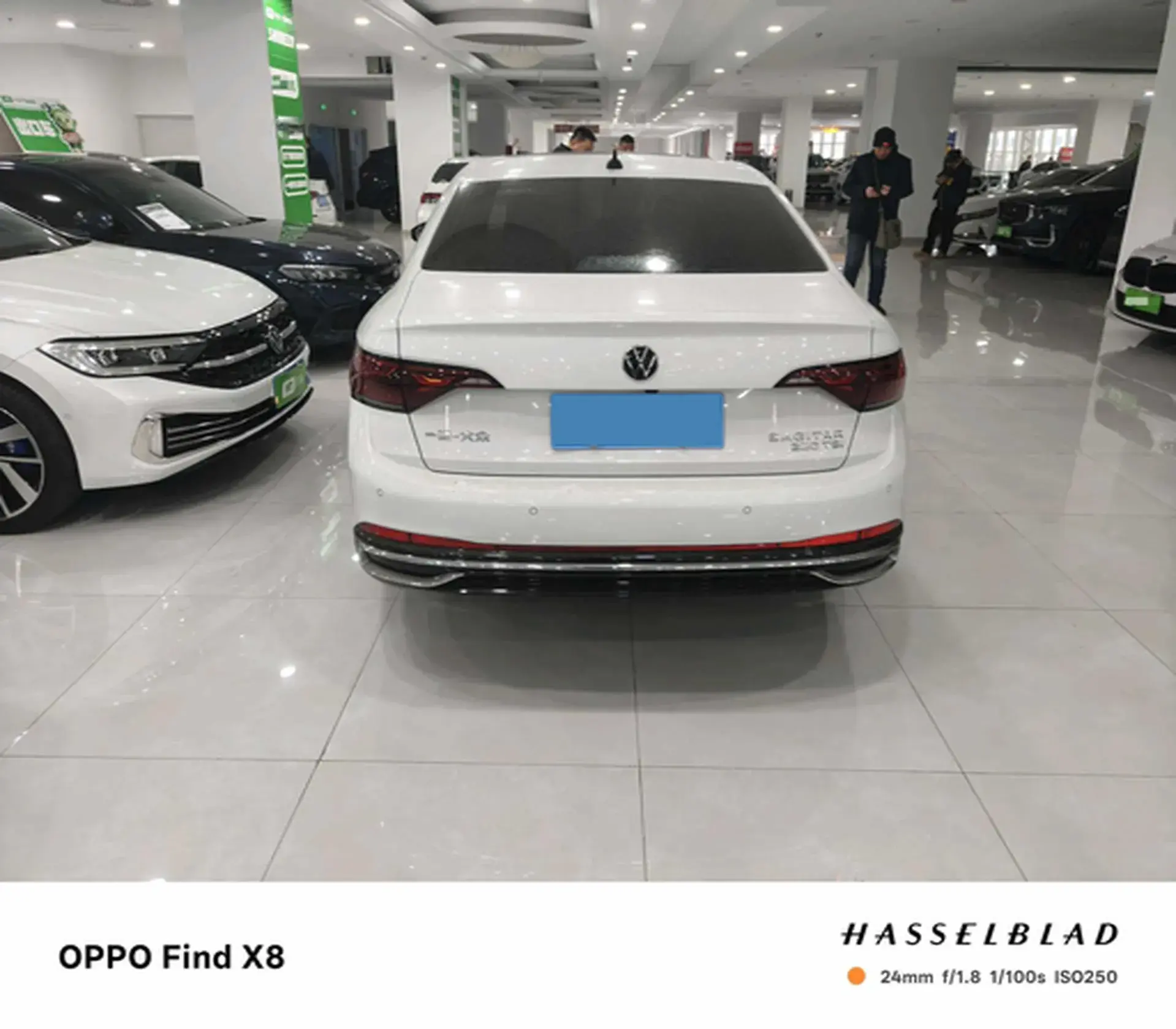 2023 VOLKSWAGEN SAGITAR thumbnail 4