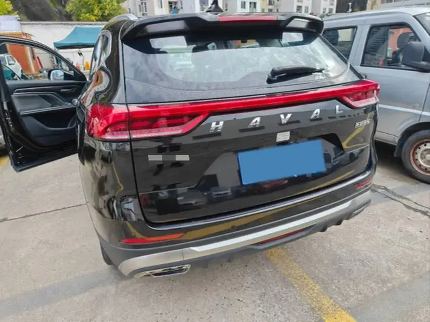 2021 HAVAL H6 thumbnail 3