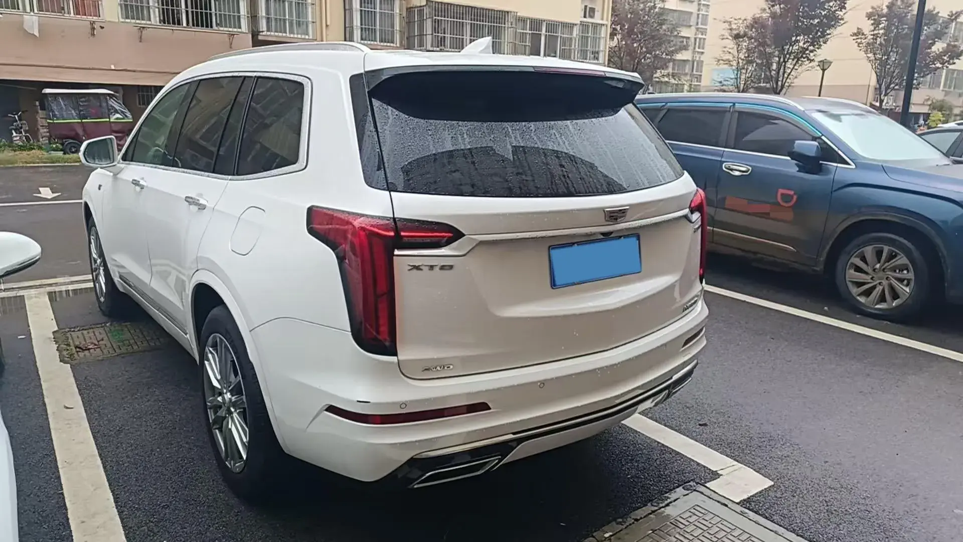 2022 CADILLAC XT6 thumbnail 4